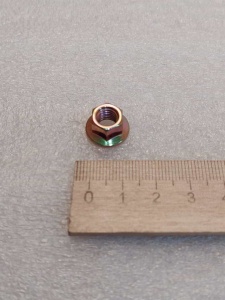 photo_5474603454694554739_y