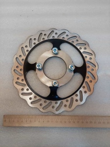 photo_5474603454694554960_y