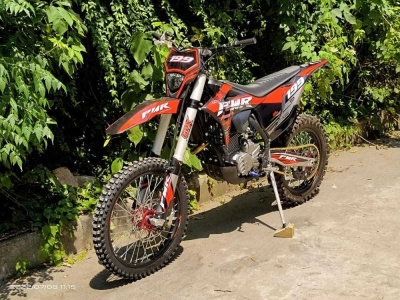 Mototsikl-Kross-PWR-MC250-01