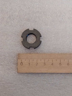 photo_5474603454694554569_y