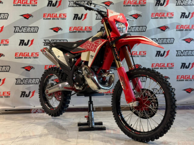 WhatsApp_Image_2025- (3)