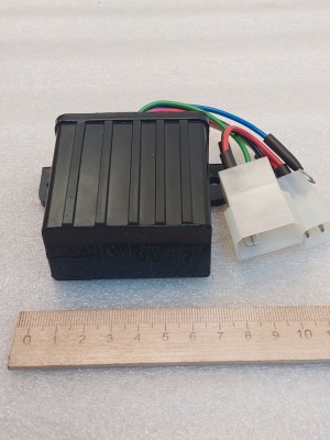 photo_5190474261209414951_y