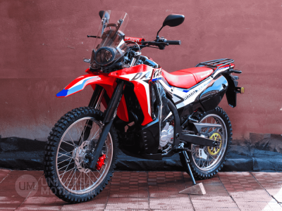 1052206572926-sx1920x1080g194898