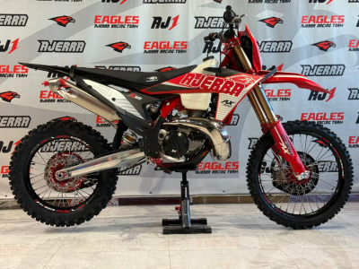 WhatsApp_Image_2025- (1)