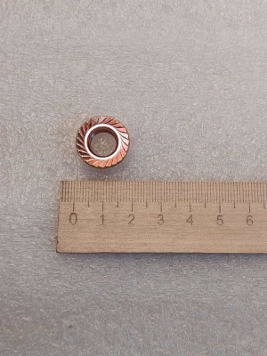 photo_5474603454694554732_y