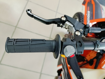 cECZnOp2umfo-fz2NRKgPC9Tpnc6nKq5