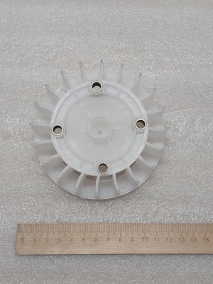 photo_5195299377793598553_y